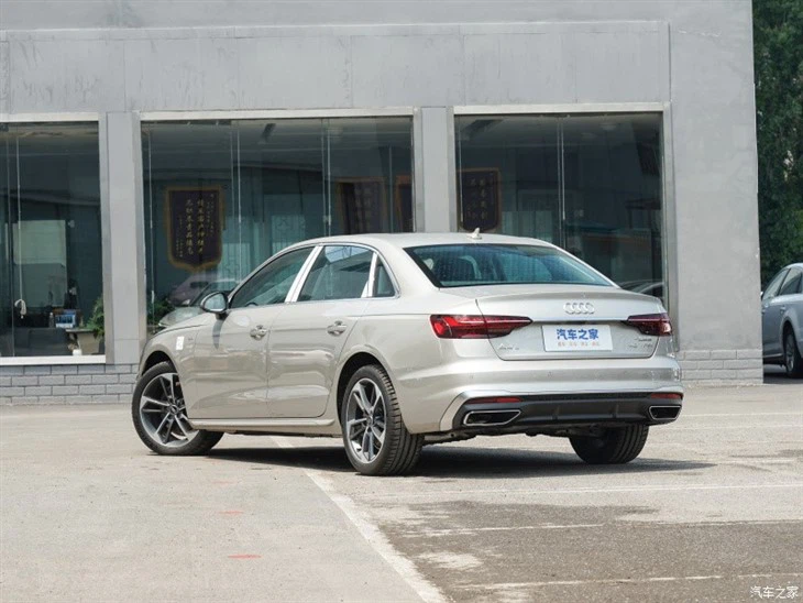 Audi A4L 2023 Model 40 Fashion And Dynamic Type
