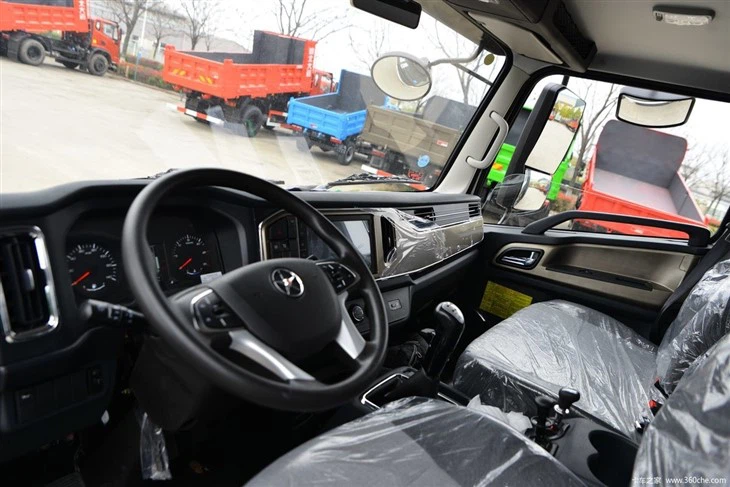 Yunlong 4X2 Dump Truck Load 28 Tons